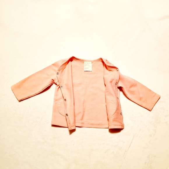 4/$25 SALE 🛍️ First Impressions Pink Heart Pocket Cardigan 6-9M - Picture 5 of 7